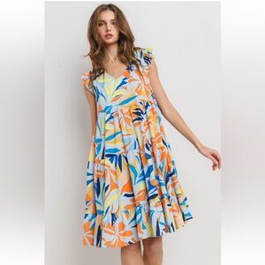 08 Tiered Floral Print V-neck Dress